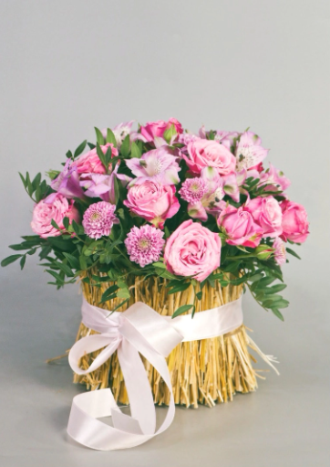 Flower arrangement - Image 3